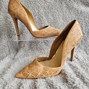 Jessica Simpson Women's Charie Perforated D-Orsay Dress Pump Heels Size 9.5M Tan